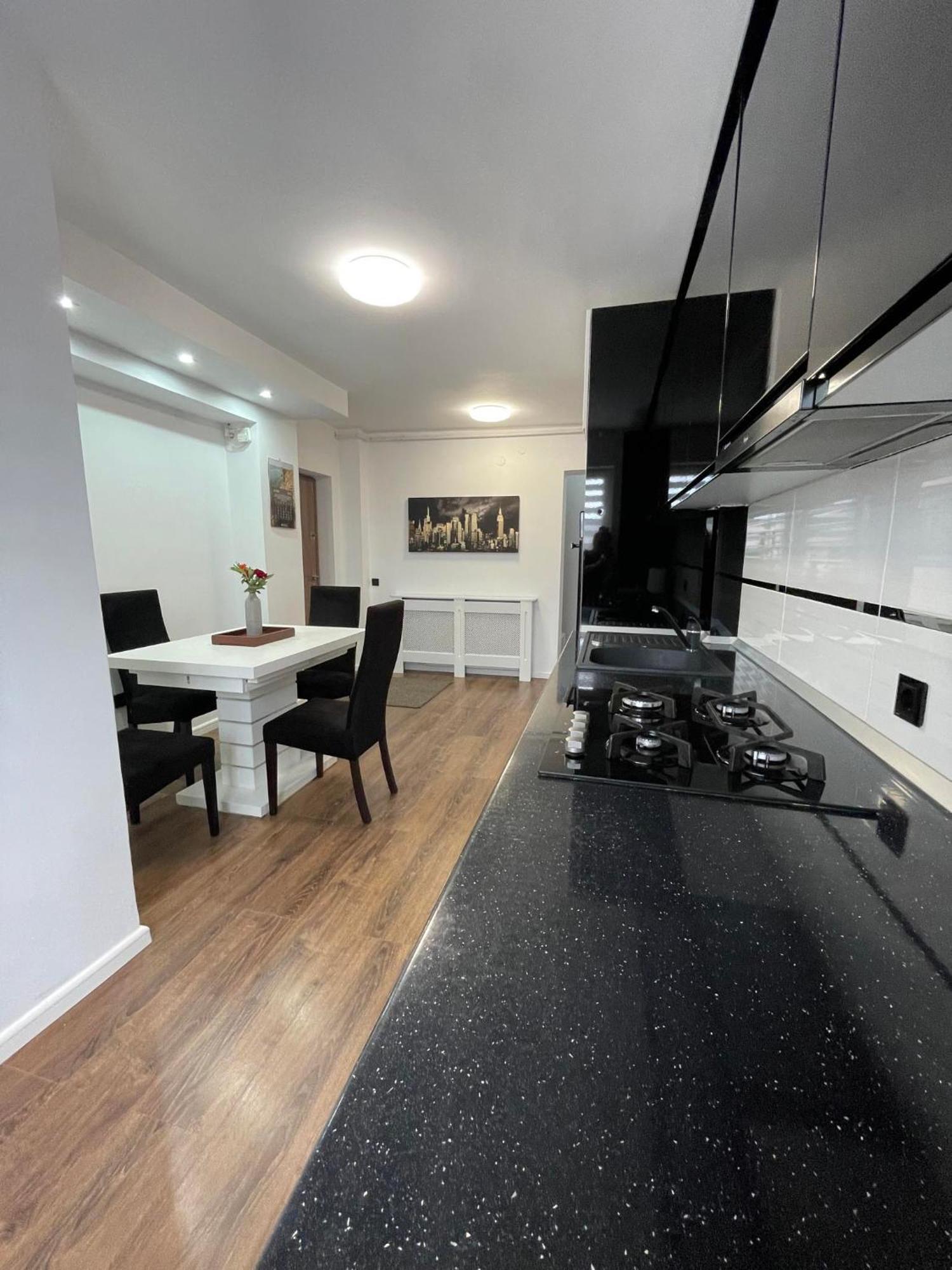 Matei's Apartment *